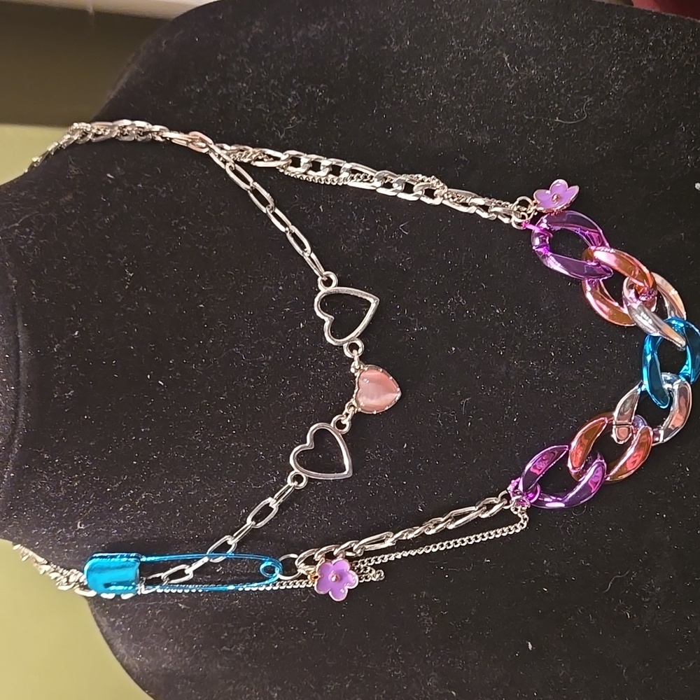 Colorful Metal And Resin Chain - Picture 5 of 15